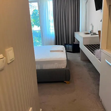 Hotel apartamentowy Hypnosis